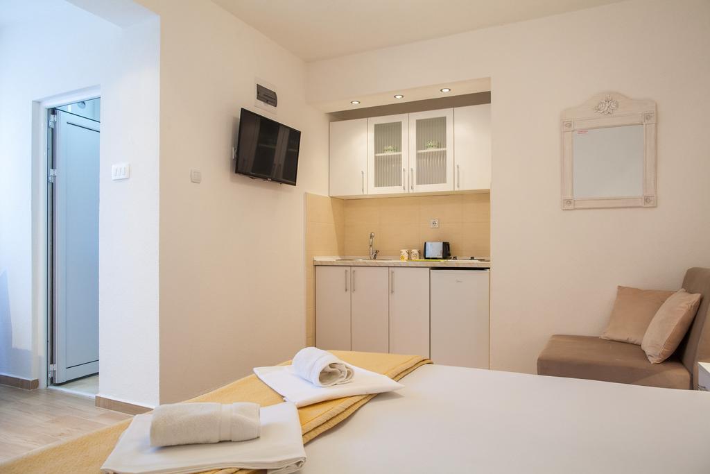 קוטור Apartments & Rooms Jelka מראה חיצוני תמונה