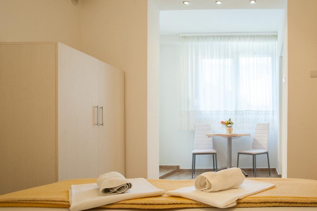 קוטור Apartments & Rooms Jelka מראה חיצוני תמונה